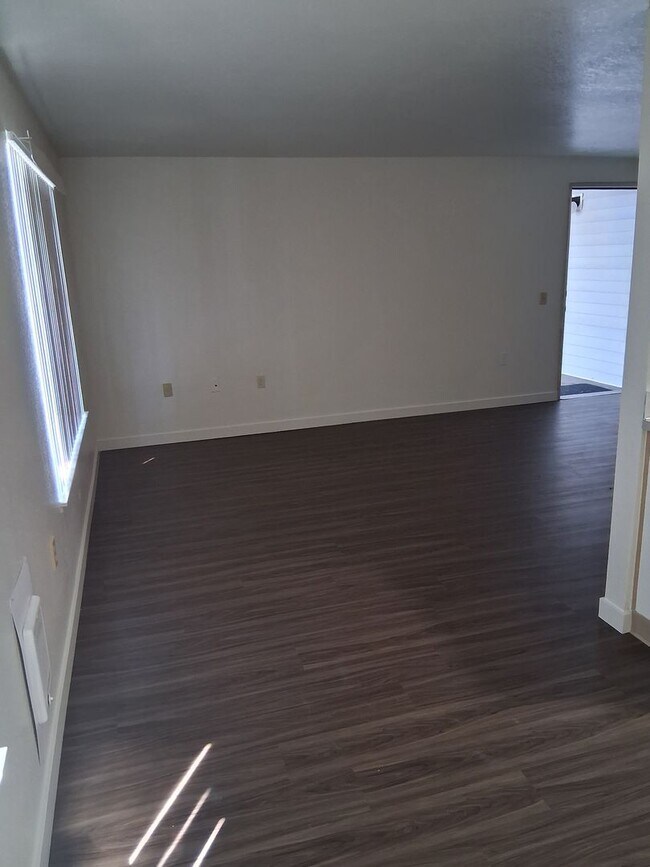 Building Photo - Location, Community, Quality Living. It St...
