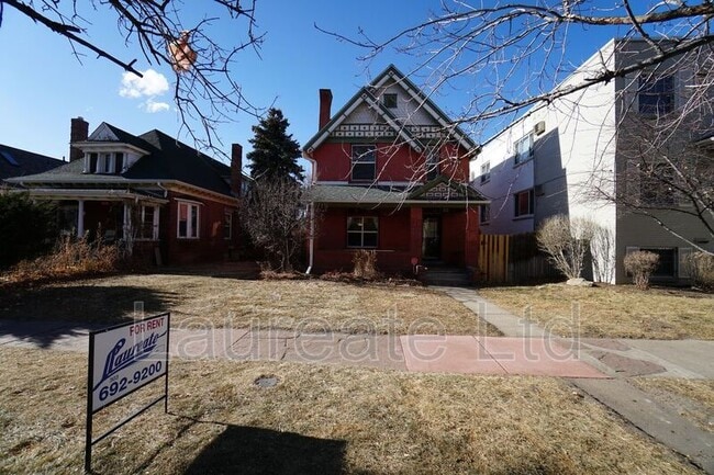 Building Photo - 39 Sherman St