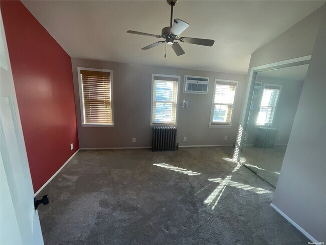 Building Photo - 49 Forest Ave