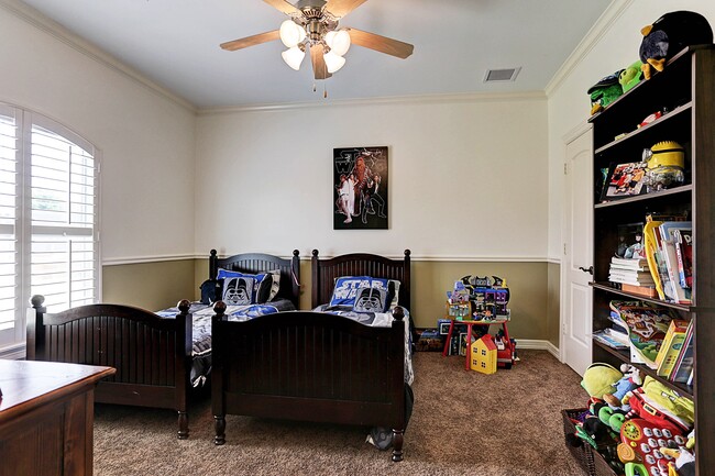 Building Photo - 13323 Brentonwood Ln