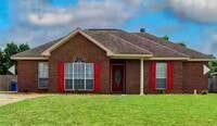 Building Photo - Fine Silver Living in Silver Pointe