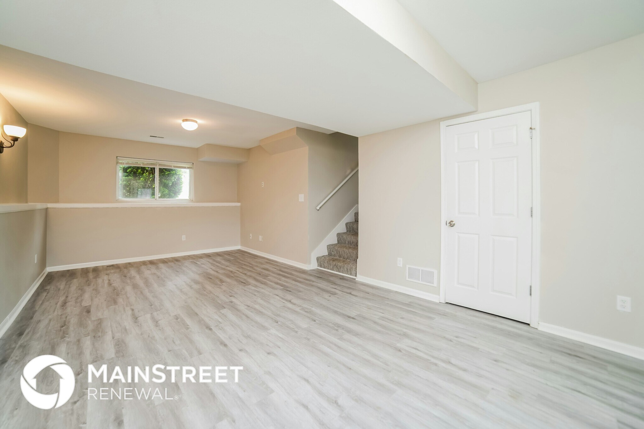 Building Photo - 11515 N Lane Ave