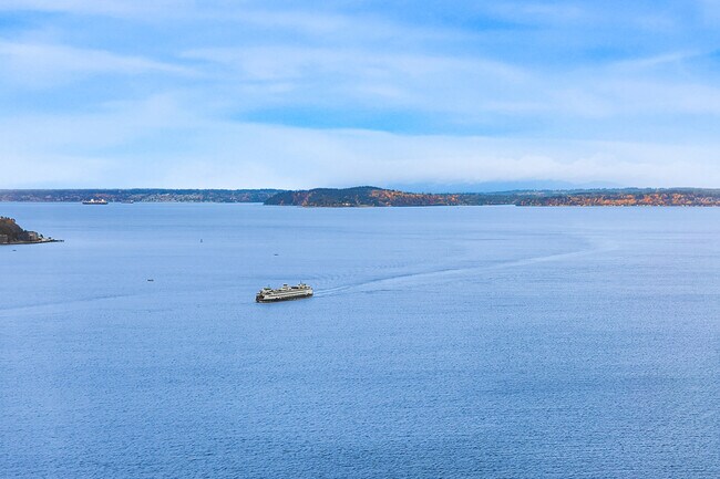 Building Photo - 121 Stewart St