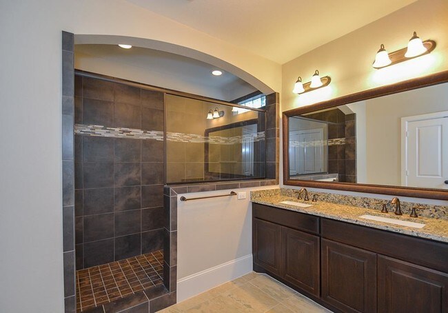 Building Photo - 1110 Oakwood Pass Ct