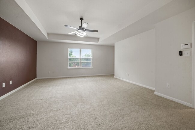 Building Photo - Gorgeous 4 Bed/ 3Bath house for rent! Avai...