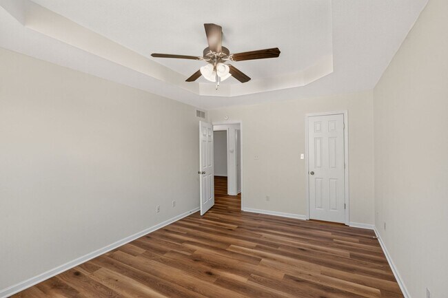 Building Photo - 1716-1718-1718 Juniper Dr