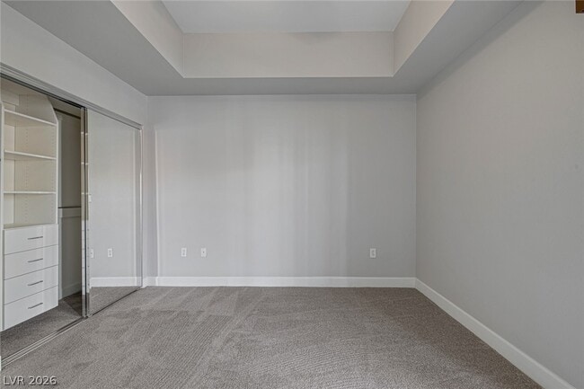 Building Photo - 51 E Agate Ave