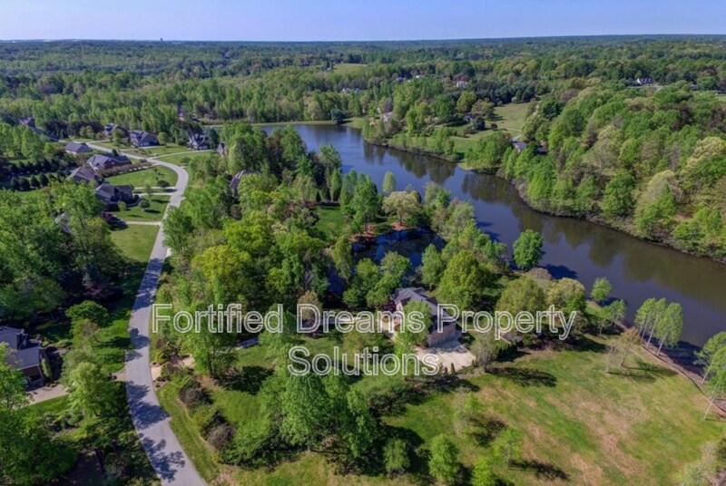 Building Photo - 6421 Ashton Park Dr