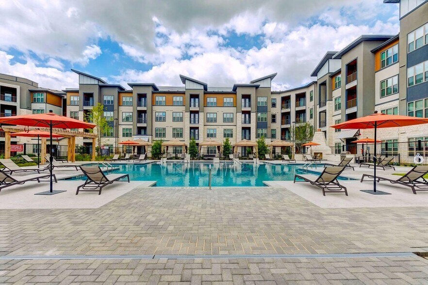 Building Photo - 5810 UTSA Boulevard