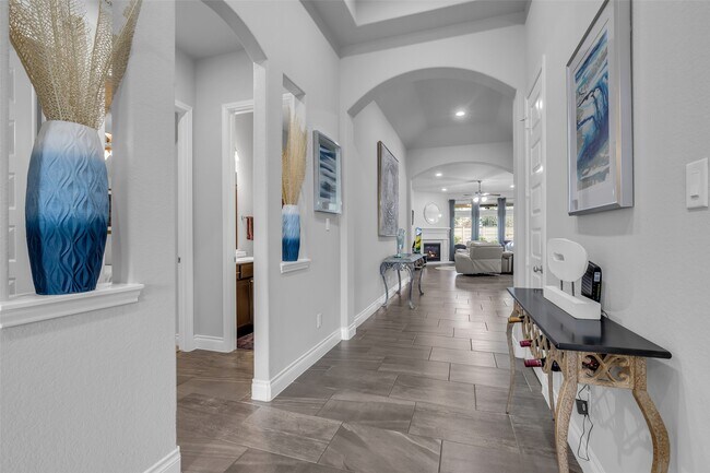 Building Photo - 166 Painted Trillium Dr