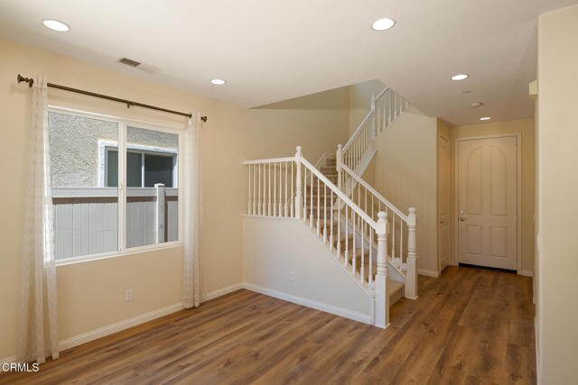 Building Photo - 326 Lakeview Ct