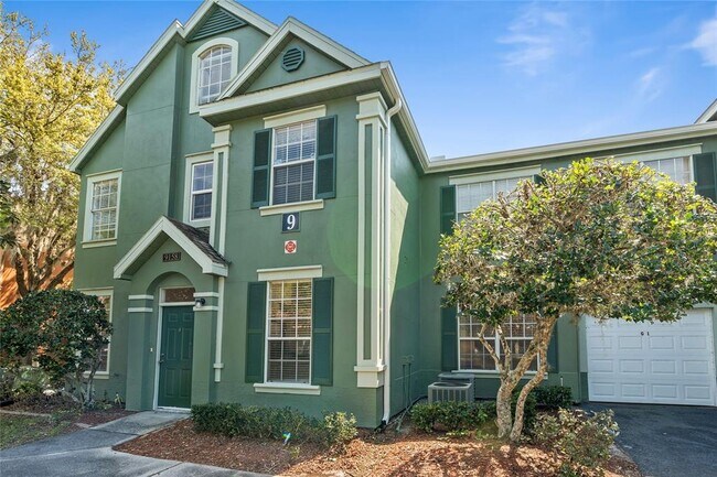 Building Photo - 9158 Lake Chase Island Way