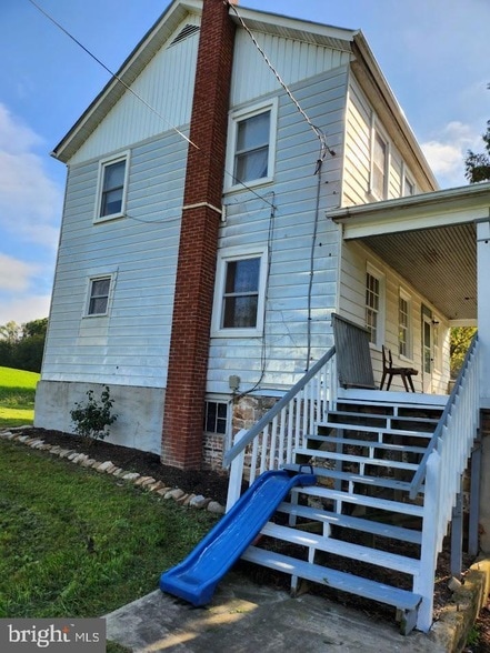 Building Photo - 470 Golden Rule Dr