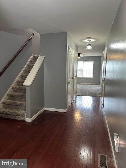 Building Photo - 6402 Creekbend Dr