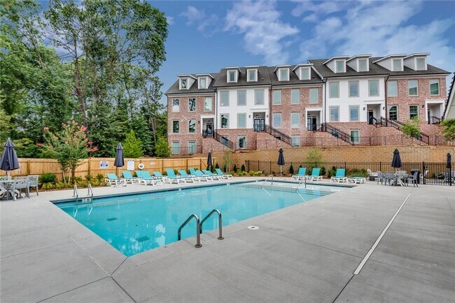 Building Photo - 513 Burton Dr