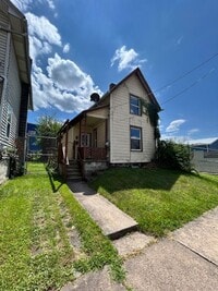 Building Photo - Move In Ready