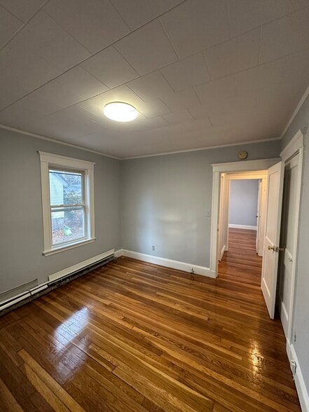 Building Photo - 48 Baker St