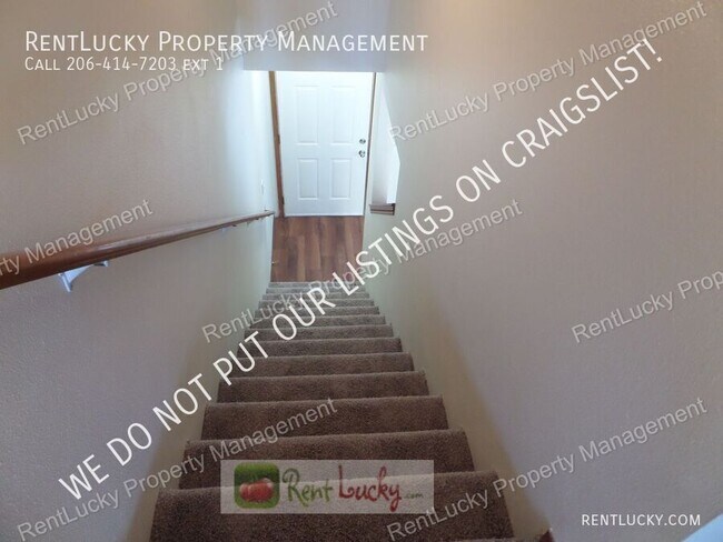 Building Photo - 1516 S Puget Dr