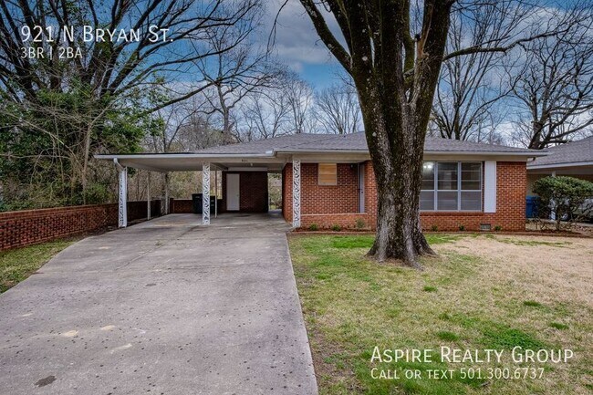 Building Photo - Updated 3 bedroom Home in Midtown