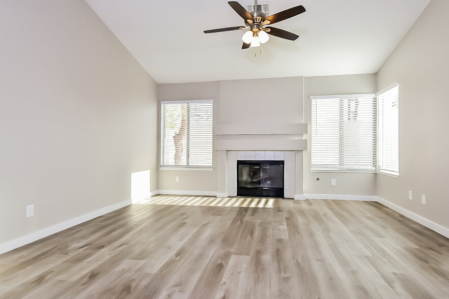 Building Photo - 4804 Crimson Glory Ln