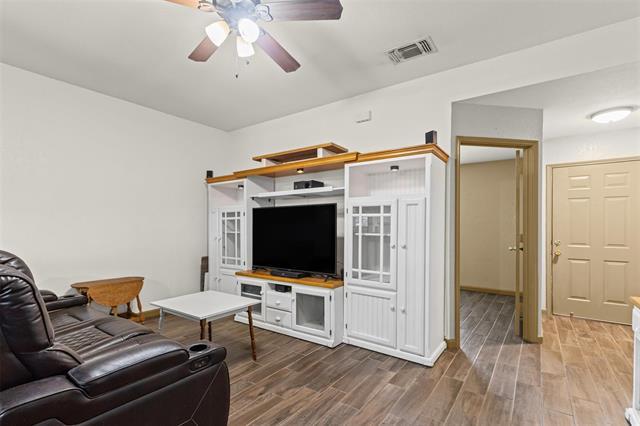 Building Photo - 1107 Lynnwood Ct