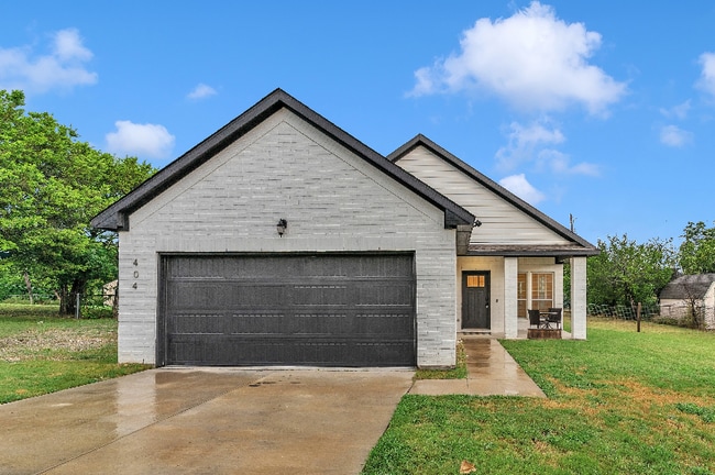 Building Photo - 404 Onyx Dr