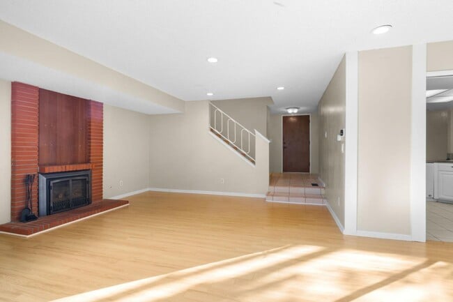 Building Photo - 7124 Point Dunes Ct