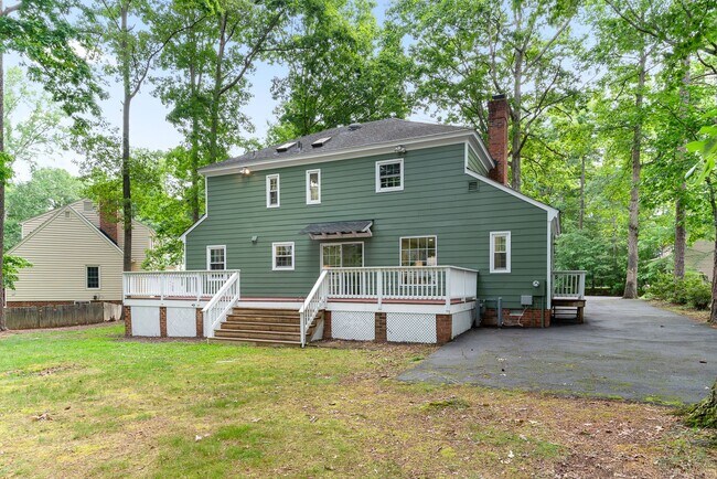 Building Photo - $3,000 / 4 br / 3 ba / 2,012 sqft