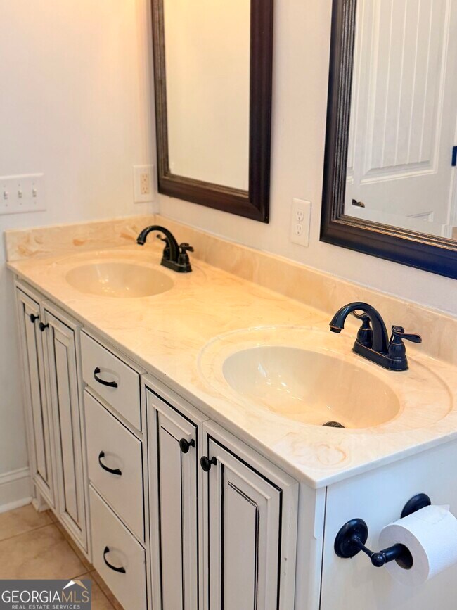 Building Photo - 1038 Sand Dollar Way