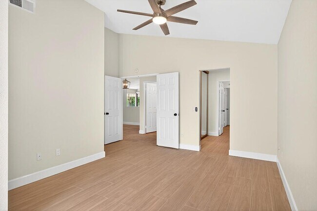 Building Photo - 43791 Cll Las Brisas W