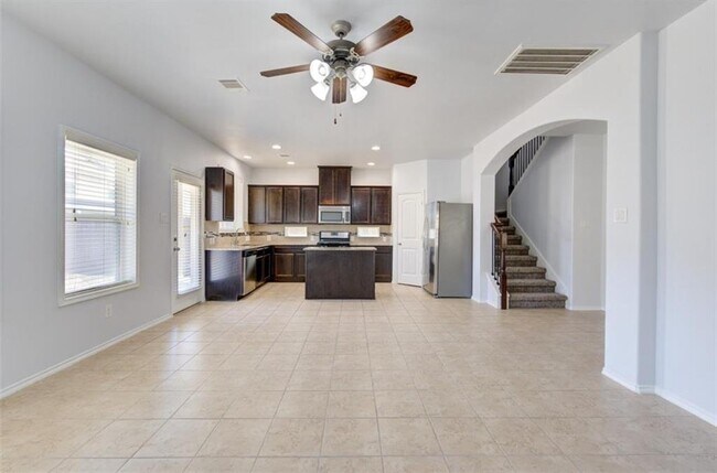Building Photo - 18227 Amalfi Coast Dr