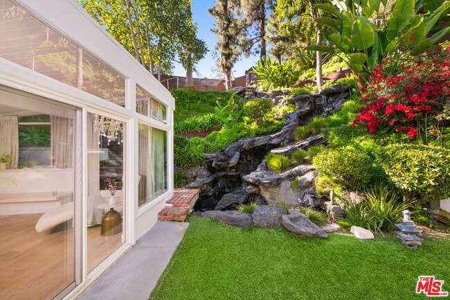 Building Photo - 1415 Braeridge Dr