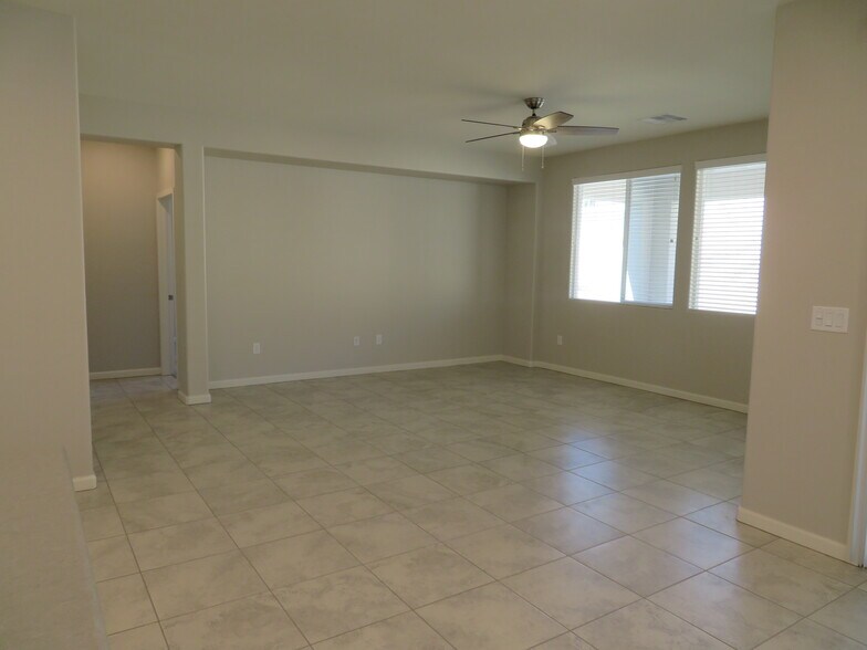 Great Room - view 1 - 1301 Catalina Rdg