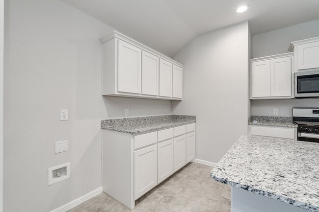 Building Photo - 5812 Harvey Gap Ln