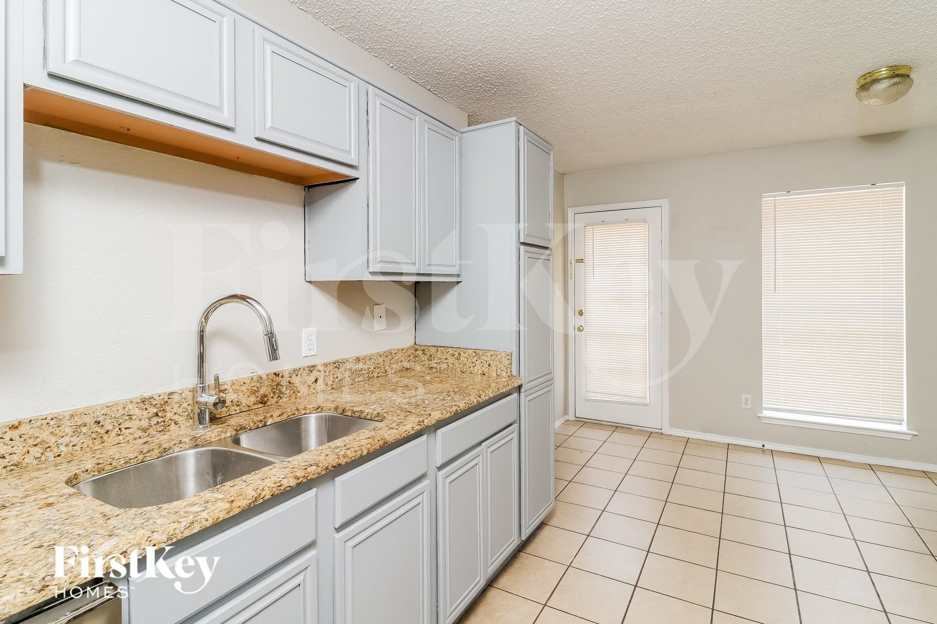 Building Photo - 7213 Ashbourne Way