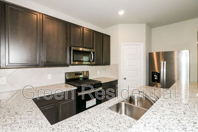 Building Photo - 5107 Shelby Katherine Dr