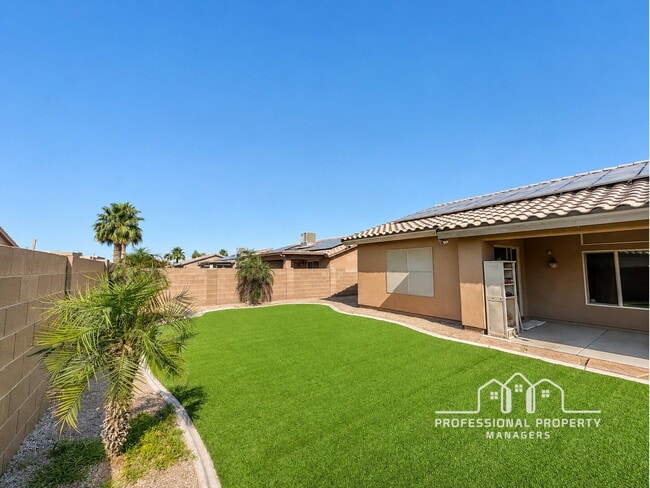 Building Photo - "Spacious 4-Bedroom, 2-Bathroom SOLAR Home in Mesa del Sol!"