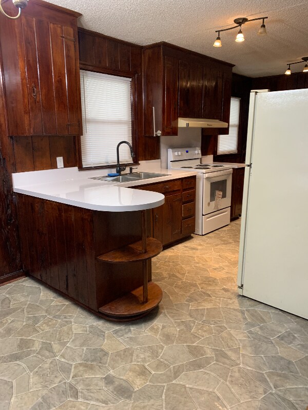 Building Photo - 1819 Morninghill Dr