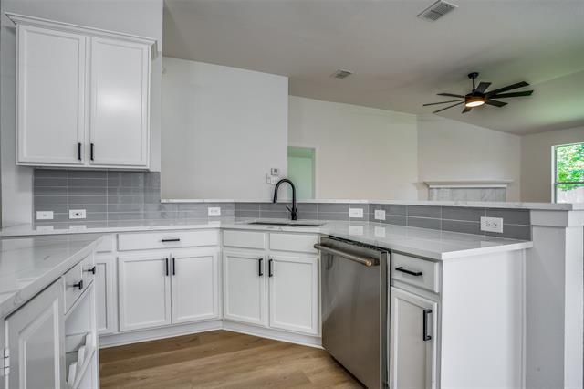 Building Photo - 2820 Enchanted Eve Dr
