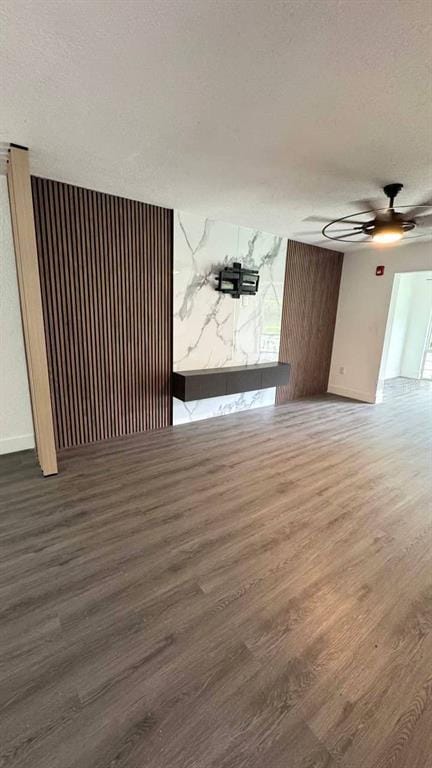 Building Photo - 385 Wild Orange Dr