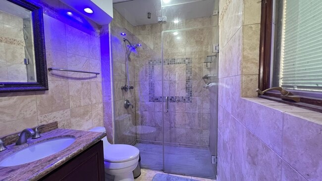 Building Photo - 3416 S Wallace St