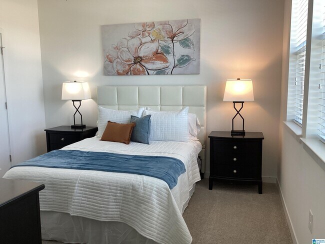 Building Photo - 2100 Canopy Trl