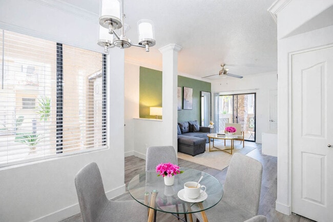 Building Photo - 2155 S 55th St