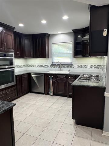 Building Photo - 6201 Baymar Ln