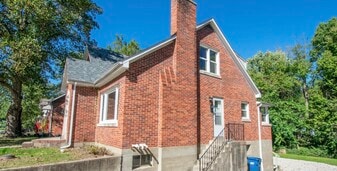 Building Photo - 308 W Ashley St