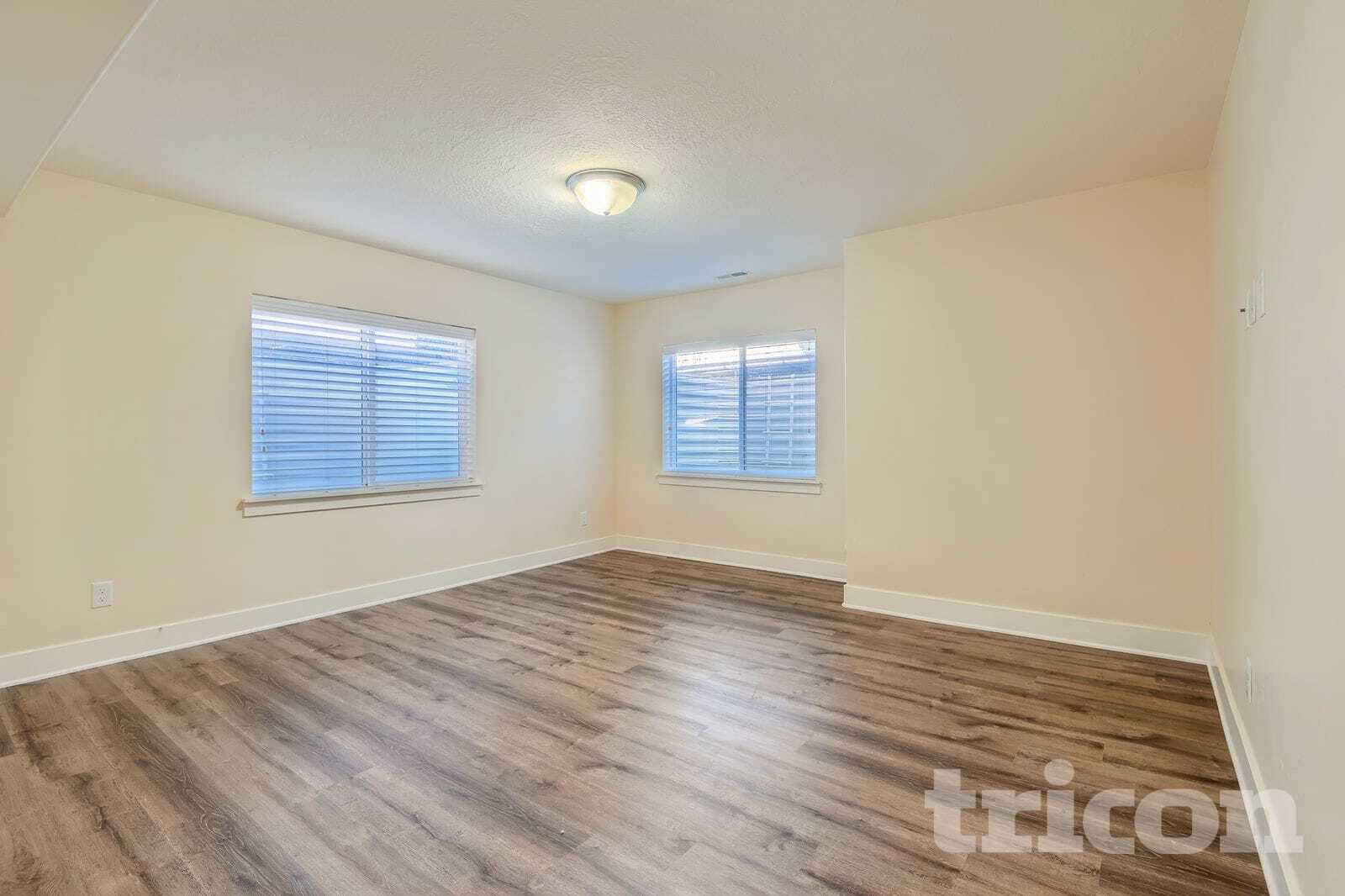 Building Photo - 787 Shavey Ln