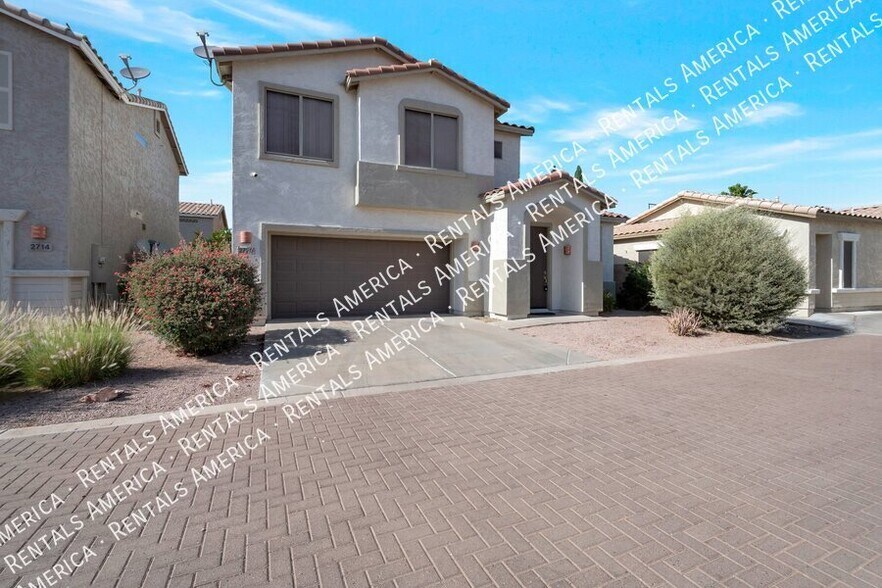 Primary Photo - 2720 E Indian Wells Pl
