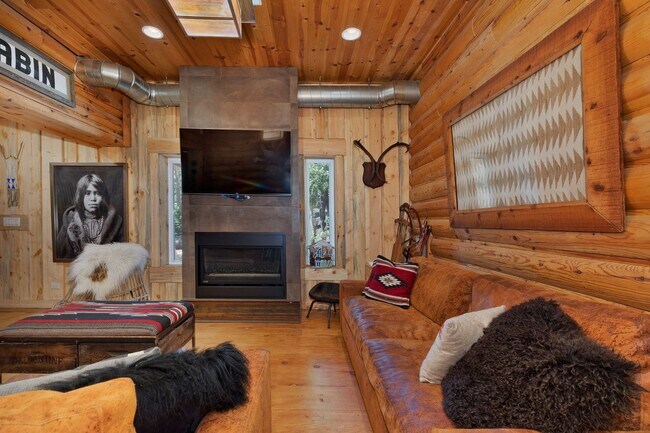 Building Photo - Winter Rental – $10,900/month (5/6-Month L...