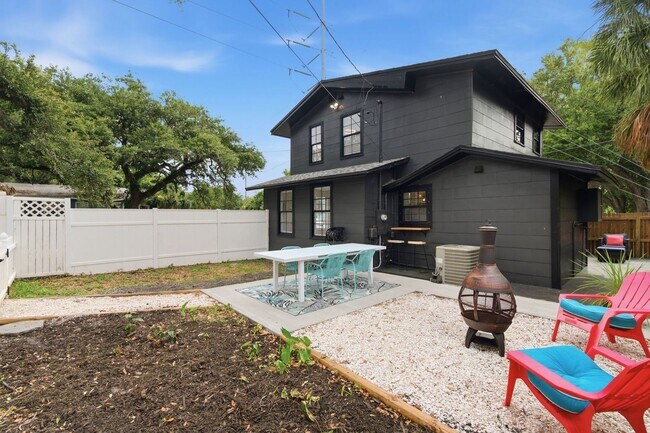 Building Photo - The Dark Horse — Style in the Heart of St. Pete