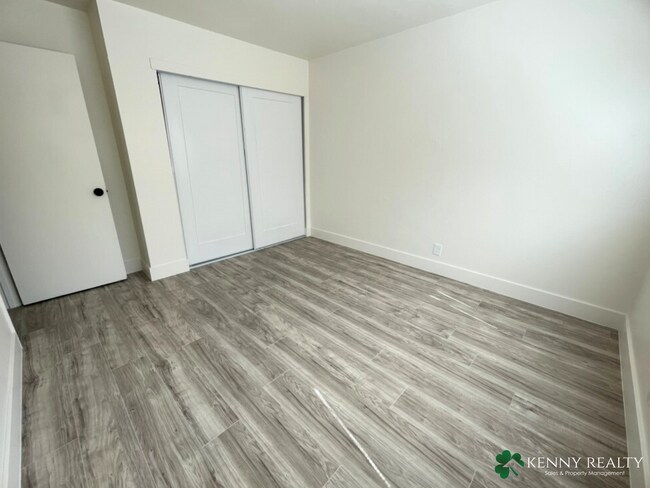 Building Photo - 4 Bedroom, 2 Bathroom Home in Foster City ...